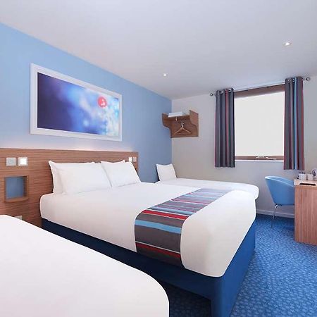 Travelodge Colwyn Bay Олд Колвин Номер фото